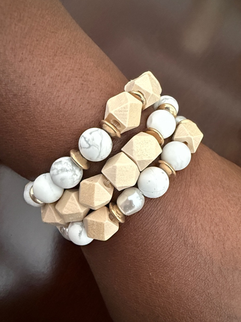 3PC Stacked Beige and White Beaded Stretch Bracelet Set with Earrings